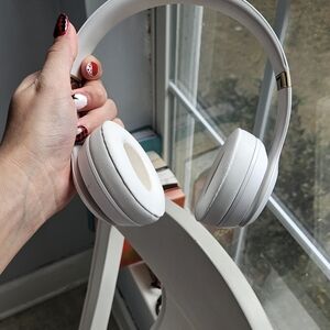 Wireless White Headphones